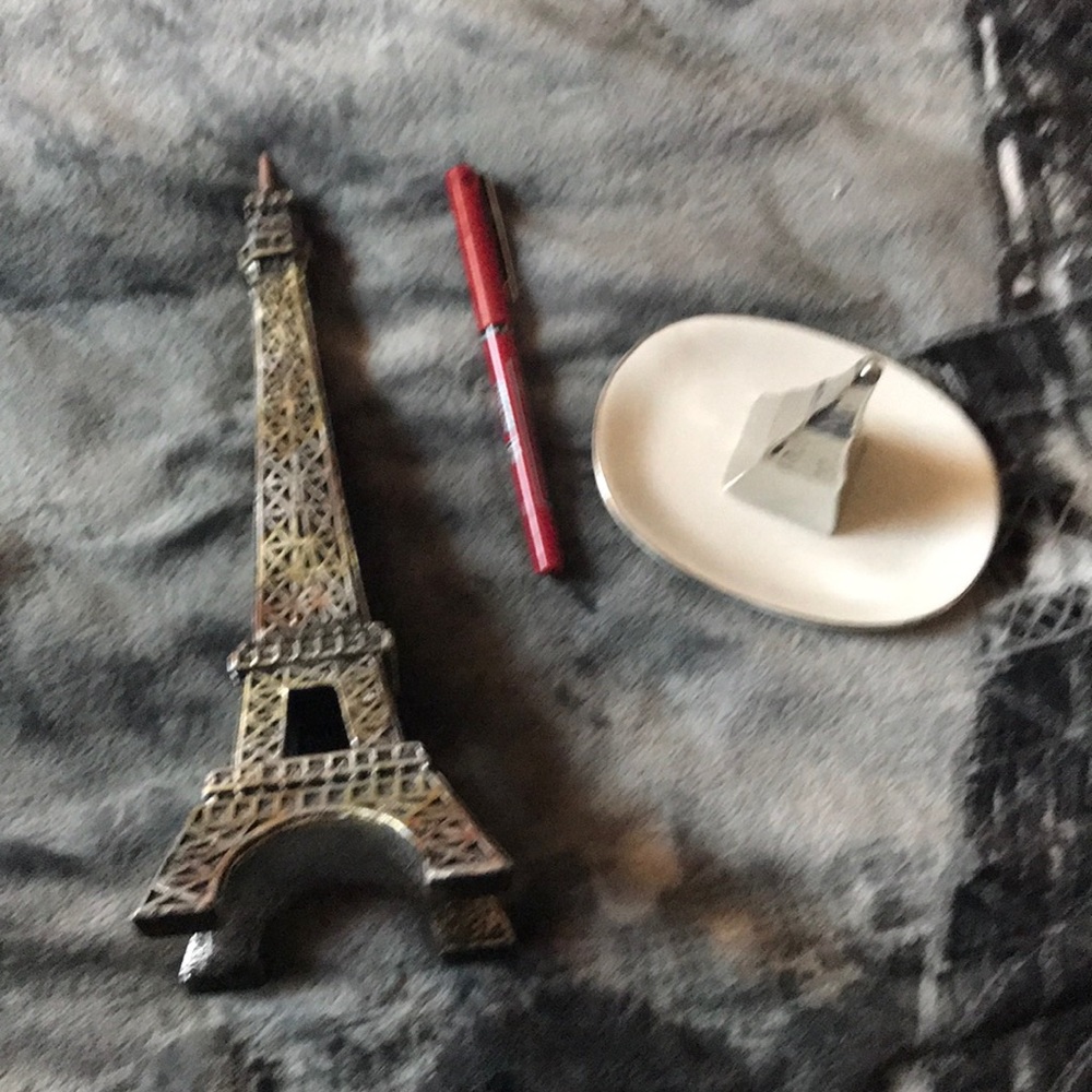 Eiffel Tower accents decor set - Picture 5 of 5